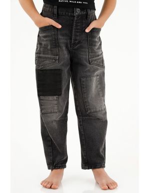 Jean en black denim con desgastes para niña